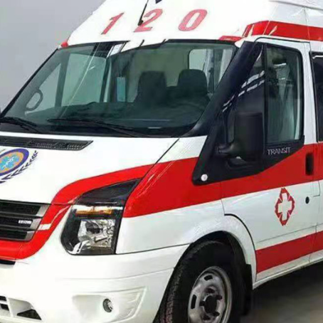 江阳非急救护送病人转院租赁救护车的优缺点对比